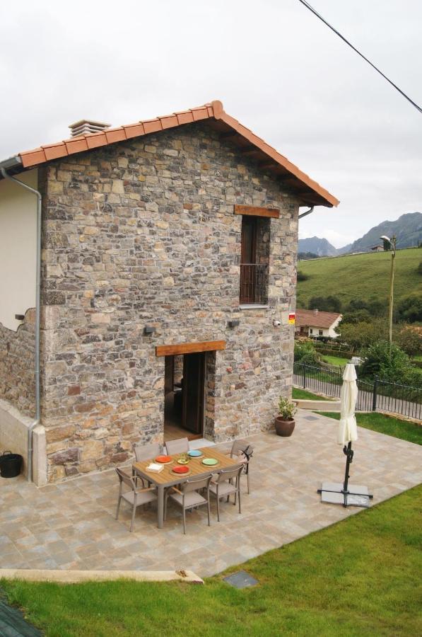 Apartamentos Rurales Penon Blanco Penerudes 外观 照片