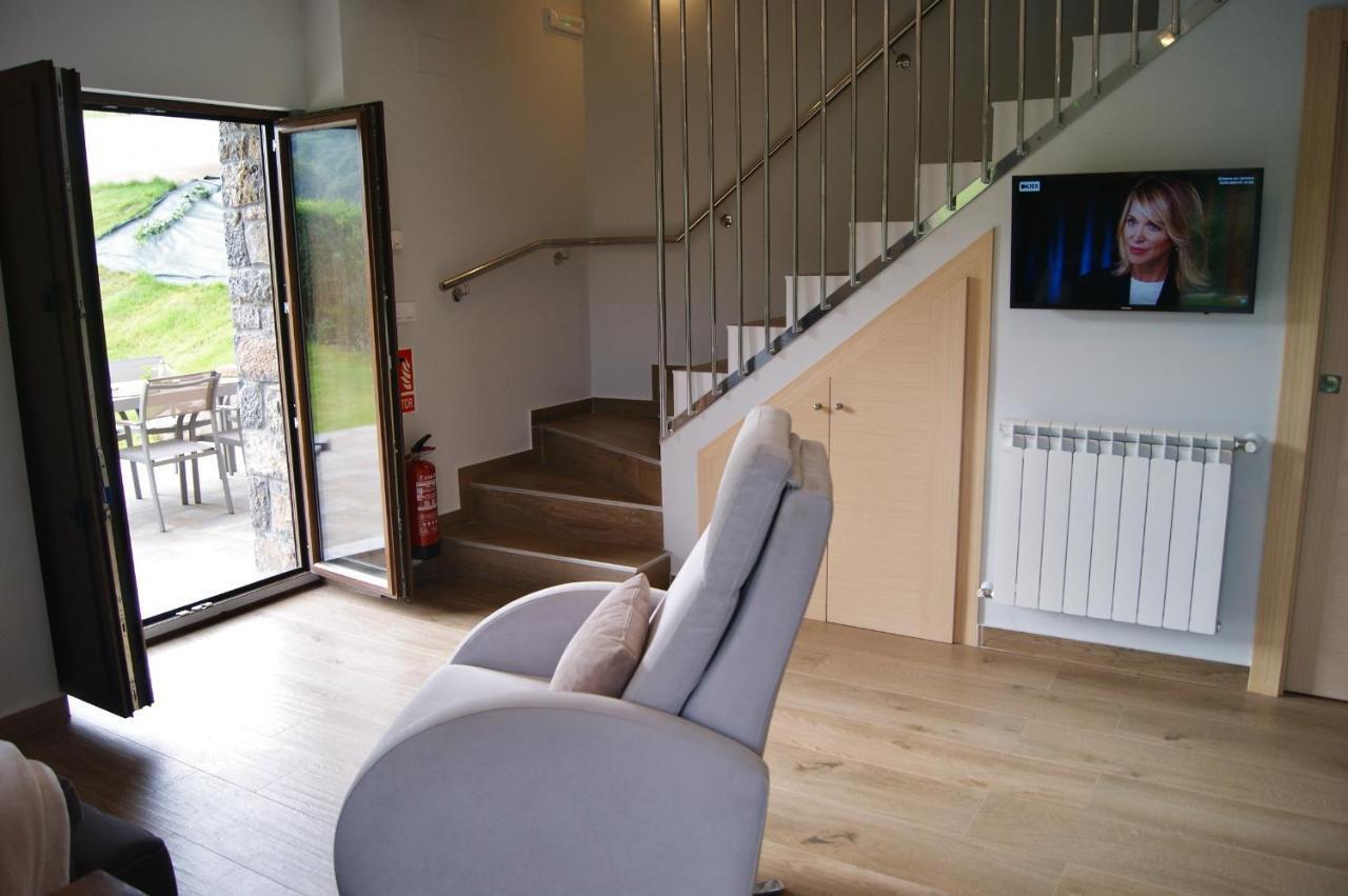 Apartamentos Rurales Penon Blanco Penerudes 外观 照片