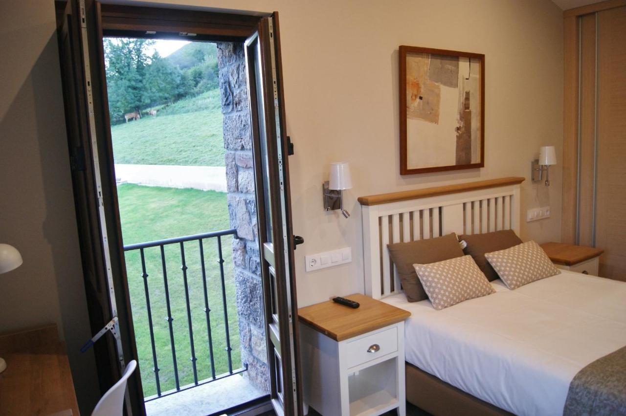 Apartamentos Rurales Penon Blanco Penerudes 外观 照片
