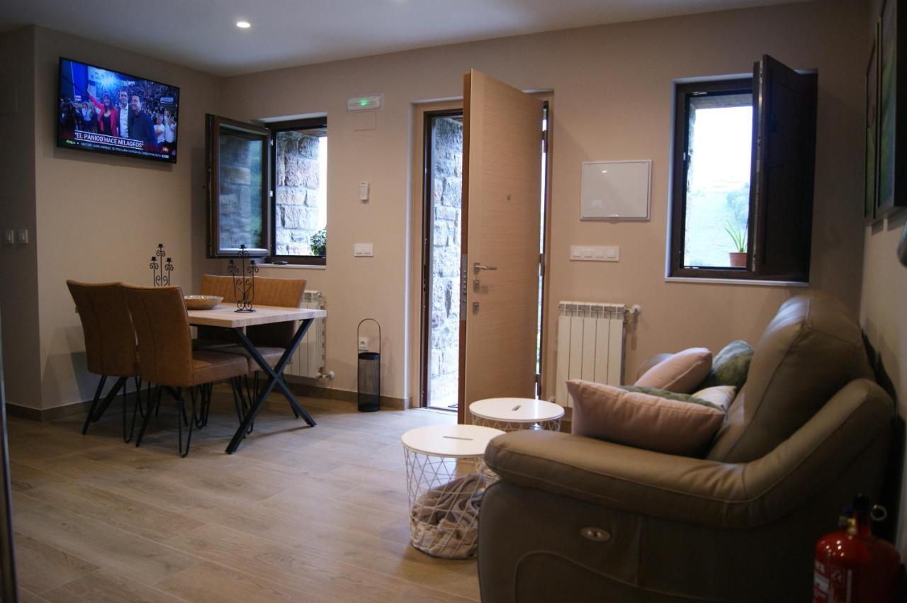 Apartamentos Rurales Penon Blanco Penerudes 外观 照片